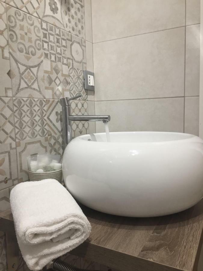 Venexia House To Rialto Apartment Venice Ngoại thất bức ảnh